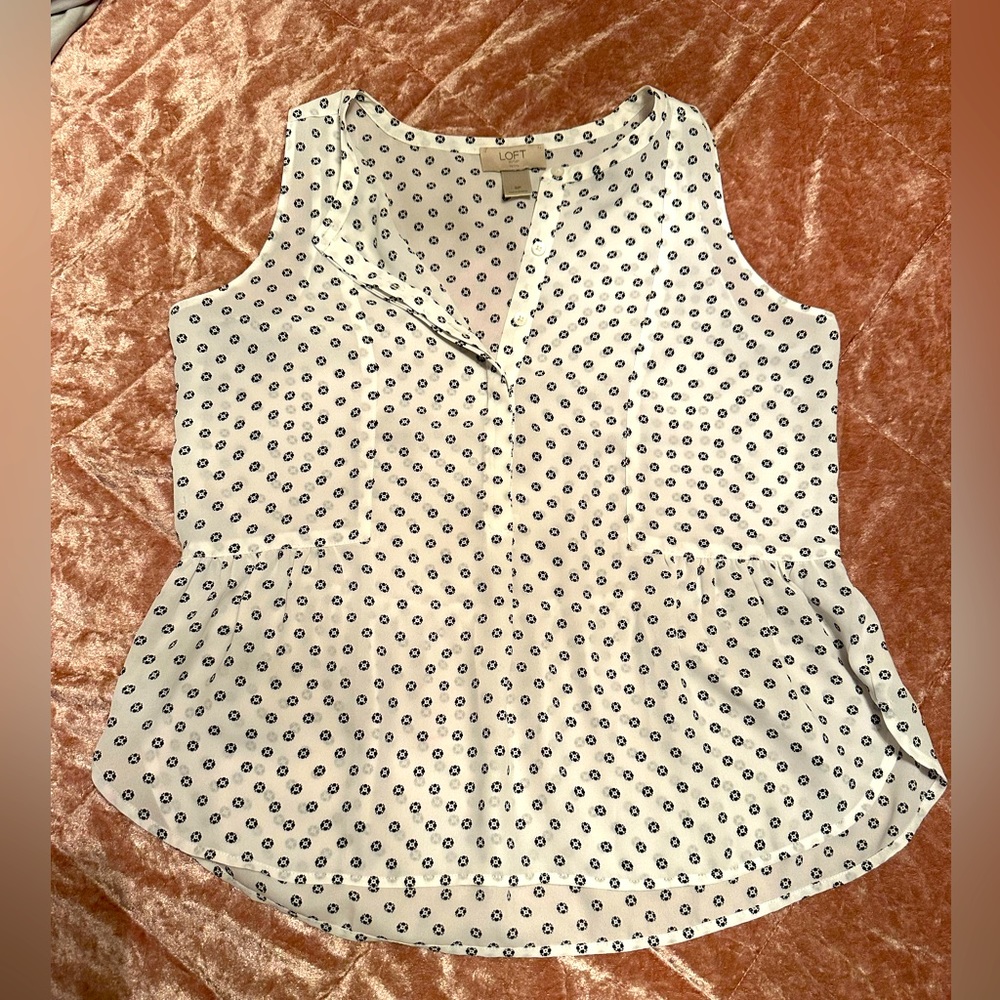 Women’s petite small LOFT blouse
